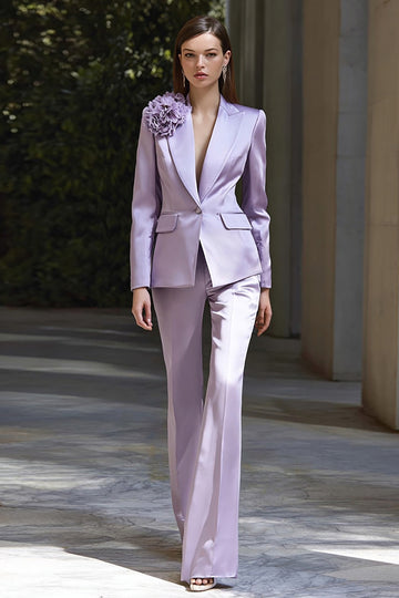 Costumes d’affaires en satin lilas 2 pièces à revers en pointe avec fleur
